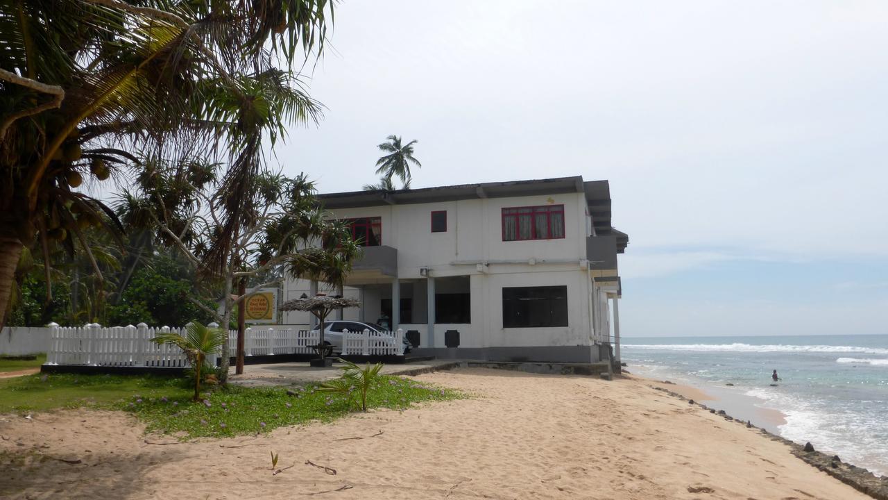 Ocean Reef Hotel Хіккадува Екстер'єр фото